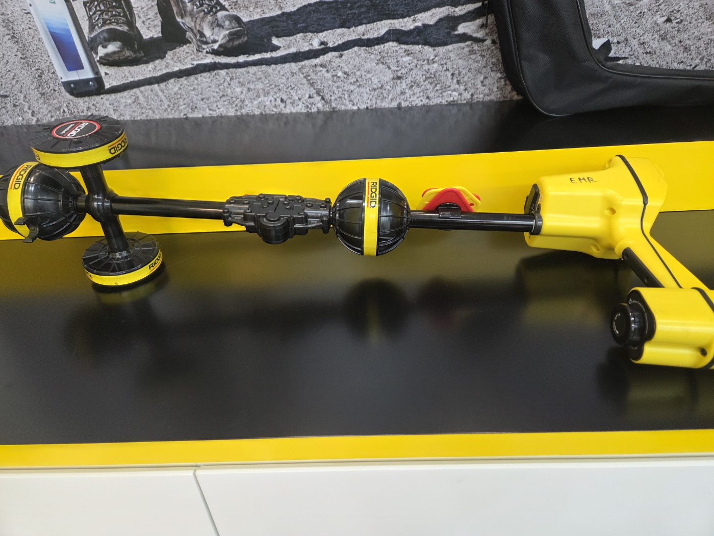 미국 RIDGID 관로 탐지기